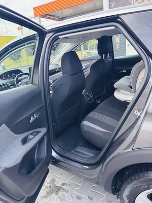 Peugeot 3008 - imagine 9