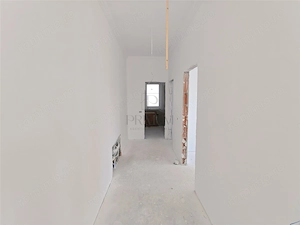 Duplex pe plan - canalizare - personalizare interioara - imagine 5