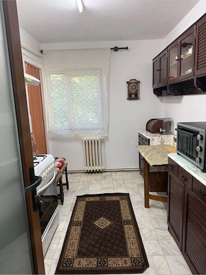 Zona Girocului | Apartament 3 camere | Etaj 1 | BOXA + GARAJ - imagine 5