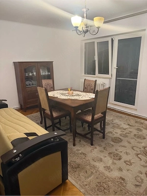 Zona Girocului | Apartament 3 camere | Etaj 1 | BOXA + GARAJ - imagine 3