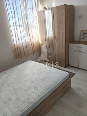 Apartament cu 3 camere, două locuri de parcare, Dumbravita - imagine 9