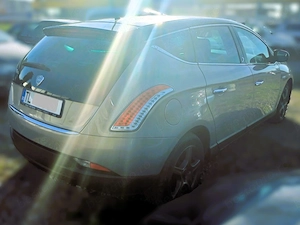 Lancia 2010 Delta 1.6jtd 120cp - imagine 8