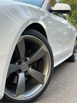 AUDI A5 Sportback S-line | 2.0 TDI 177 CP | Quattro | Manuală | Trapă | R19 - imagine 5