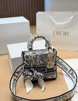   Christian Dior geantă de damă, piele naturală