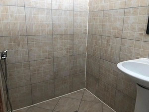 Cazare muncitori in Ghiroda in camere cu 2,3,4 paturi - imagine 8