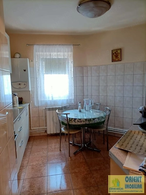 Inel 1, Eden, de inchiriat apartament 2 camere, mobilat, gaze, parcare - imagine 6