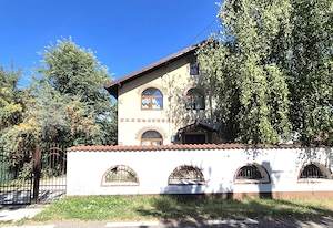 COMISION 0% - Casa cu view specataculos, D+P+M 236mp teren 436mp Campulung Arges