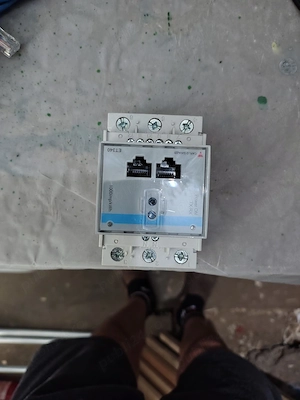 contor Carlo Gavazzi et340