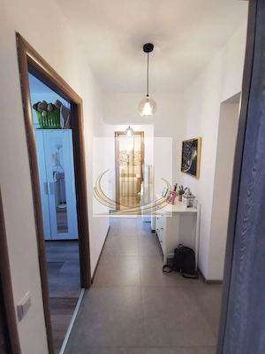 Vând apartament cu trei camere confort 1 - imagine 3
