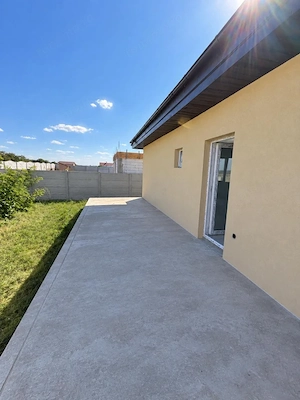 Casa parter, 105.60 mp, 450 mp teren, zona Malu Mare - imagine 2