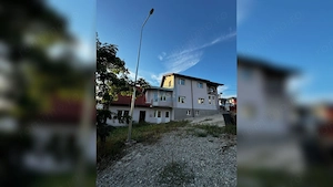 Casa înșiruită de vânzare în Iris - imagine 14