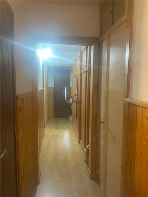 Decomandat 3 Camere Etaj 4 Zona Girocului   Plavat 2 - imagine 5