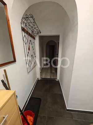 Apartament cu 2 camere de vanzare decomandat la cheie cartierul Gruia - imagine 3