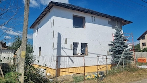 Echipă Construcți.