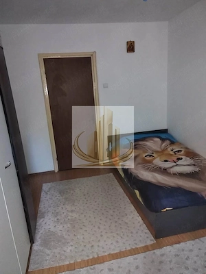 Apartament 3 camere cu parcare chiar lângă scara blocului - imagine 3