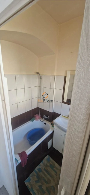 Decomandat 2 Camere   Curte Comuna cu Loc de Parcare   Zona Traian - imagine 5