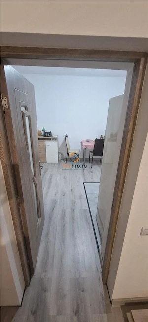 Decomandat 2 Camere   Curte Comuna cu Loc de Parcare   Zona Traian - imagine 7