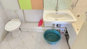 Vand apartament cu 4 camere in Deva, zona Decebal (Cuza Voda, Catedrala), etaj 2, bloc de 4 etaje, - imagine 11