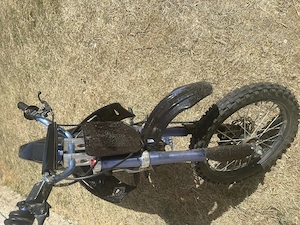 De vânzare  motocros 125cc  Mai multe detalii în privat sau la     - imagine 4