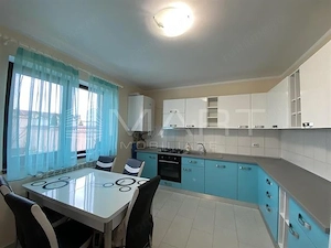 Casa 5 camere + curte 200mp zona Calea Cisnadiei - imagine 4