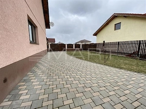 Casa 5 camere + curte 200mp zona Calea Cisnadiei - imagine 8