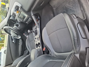 Vand Renault Kadjar ZEN TCE 140 GPF - imagine 5