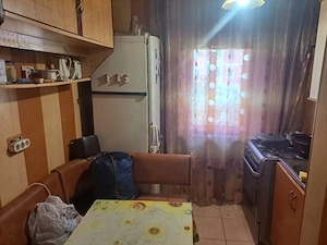 Garsonieră de inchiriat 200 euro luna - imagine 3