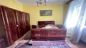 Casa spatioasa cu teren 739 mp in zona Mehala - imagine 2