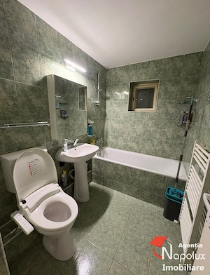  Apartament cu 4 camere de vânzare în Plopilor   77 mp + 2 balcoane - imagine 3