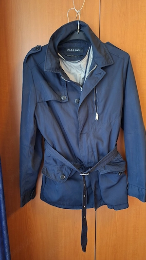 Trenci Scurt ZARA man 2-în-1 Bleumarin ,M, vestă detașabilă