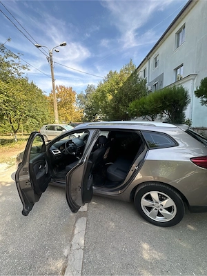 Renault Megane 3 1.5 dci de la proprietar  - imagine 6