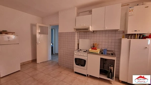 Apartament 3 camere centru 79000 Euro - imagine 5