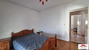 Apartament 3 camere centru 79000 Euro - imagine 9