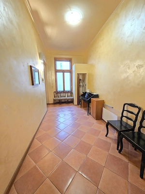 Apartament 3 camere de închiriat   Ultracentral, Piața Victoriei | Clădire istorică- 2540 - imagine 12