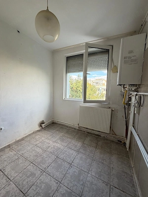 Vanzare apartament 2 camere, in Galati, Tiglina 1, centrala proprie - imagine 8