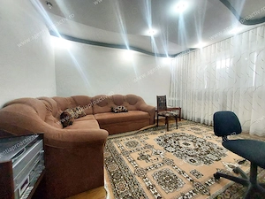 Apartament 4 camere, etaj 1, zona Port   aproape de Faleza Dunării