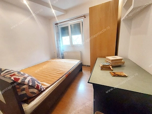 Apartament 4 camere, etaj 1, zona Port   aproape de Faleza Dunării - imagine 4