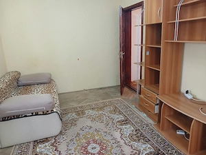 Inchiriem apartament 3 camere ,bloc tip C ,etaj 2 ,mobilat si mobilat