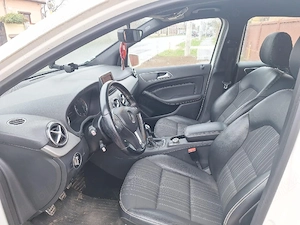 Mercedes Benz 200, 1.8 diesel 136cp - imagine 3