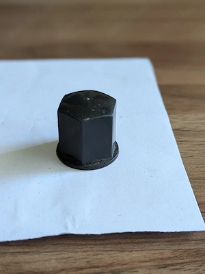 Capacele piulite roti Dacia 1300
