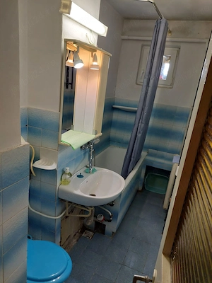 Vand apartament cu 2 camere semidecomandat -Zona Fortuna Vlaicu,etaj 4 4 direct de la proprietar. - imagine 4