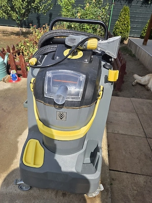 Aspirator profesional Karcher 