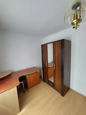 Vand apartament cu 2 camere semidecomandat -Zona Fortuna Vlaicu,etaj 4 4 direct de la proprietar. - imagine 7