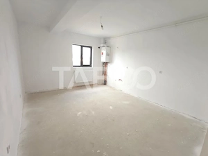 Apartament intabulat 3 camere balcon - etaj 1 - parcare - Comision 0 - imagine 3