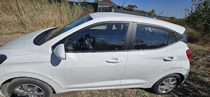 Hyundai i10, 2021, Motor 1.0 Benzina, 38.900 km - imagine 3