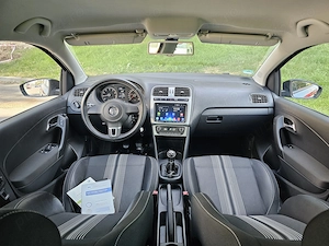 VW Polo 1.2MPI MATCH Navigatie ÎncălzireScaune Clima SenzoriParcare CamerăMarșarier Bluethoot  - imagine 12