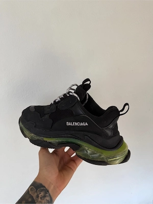 Balenciaga Triple-s