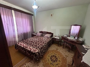 Apartament 3 camere, 70 mp, zona Gaesti - imagine 3