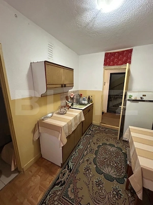 Apartament 3 camere, 70 mp, zona Gaesti - imagine 7