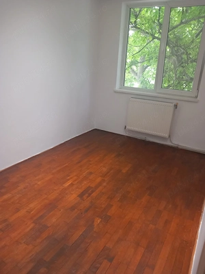 Proprietar închiriez apartament 3camere  - imagine 5